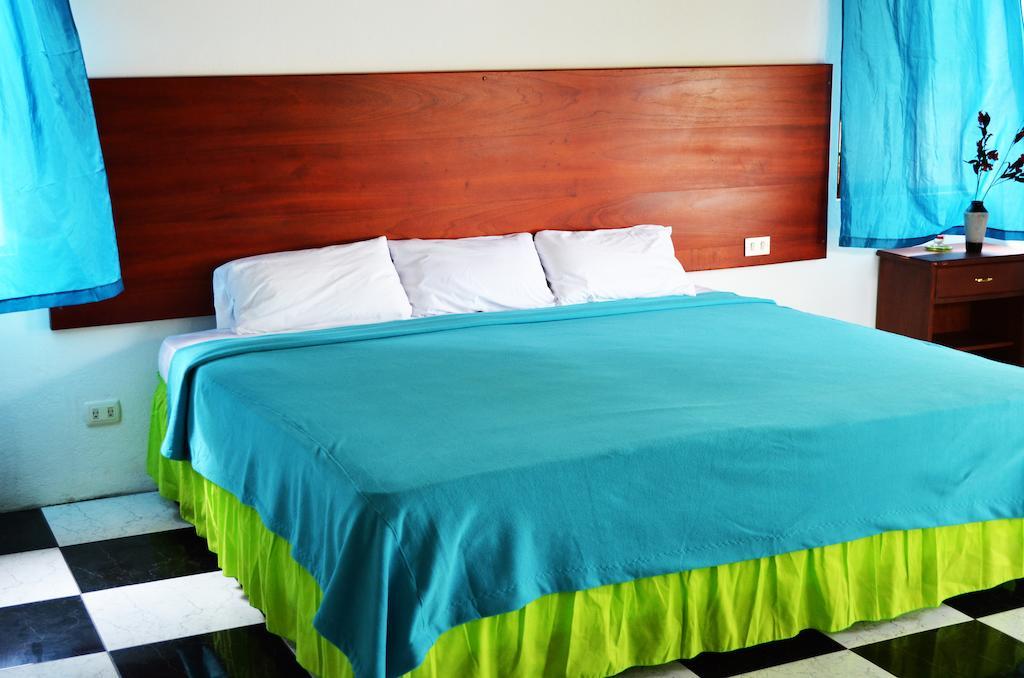 Piedras Blancas Lodge プエルトアヨラ 部屋 写真