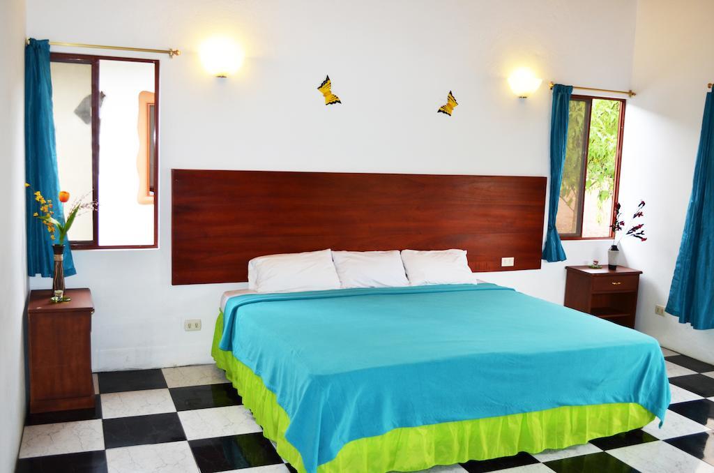 Piedras Blancas Lodge プエルトアヨラ 部屋 写真